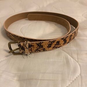 Snakeskin belt
